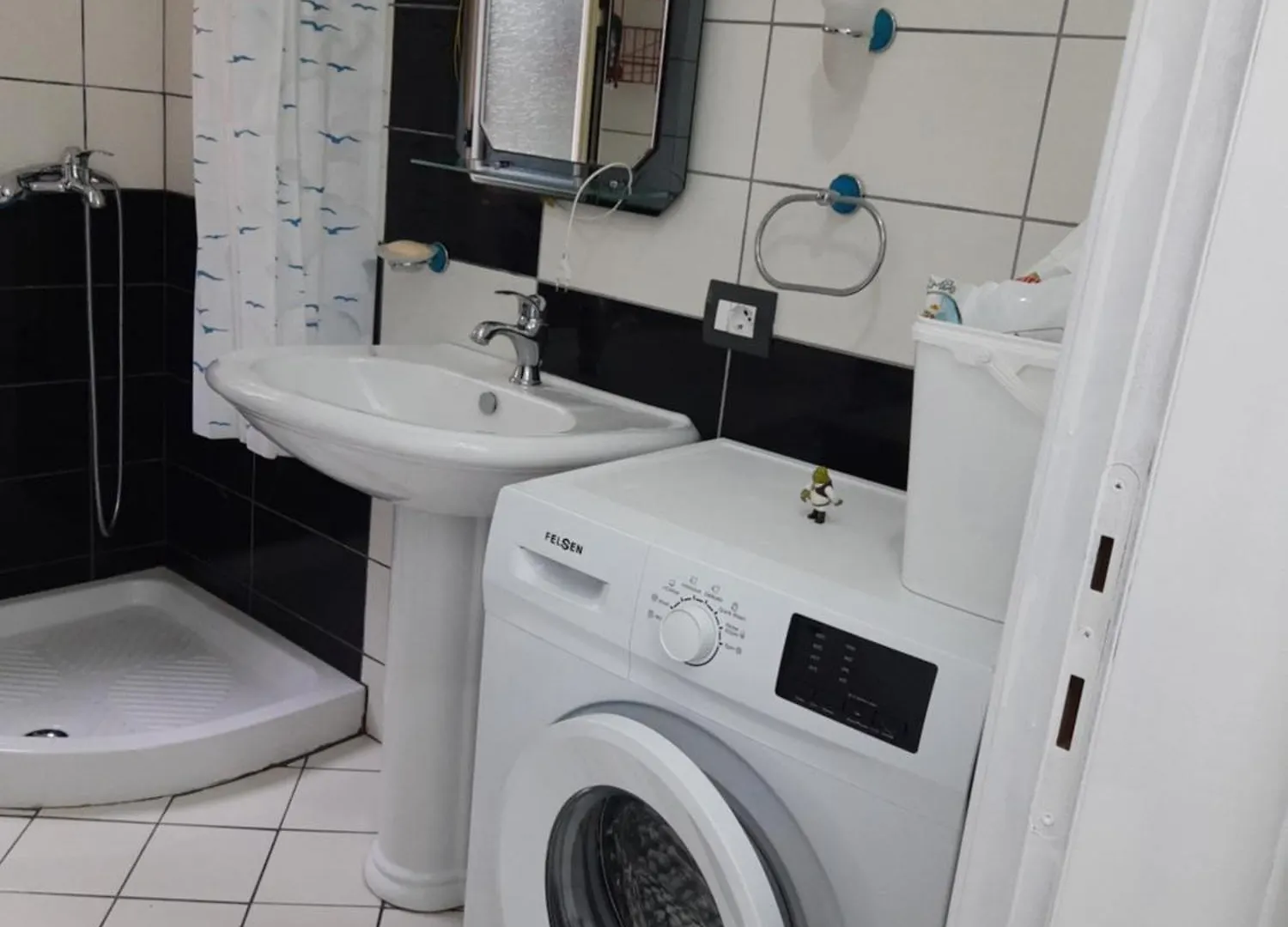 Lovely Apartment Sarande 0*,  Albania